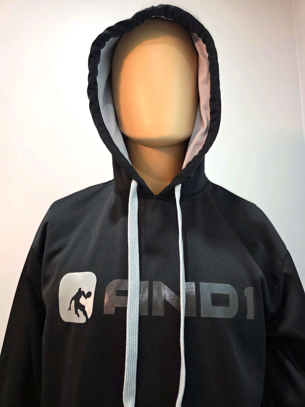 AND1 Basketball Hoodie Mens Medium Black Gray Pullover Performance Sweatshirt